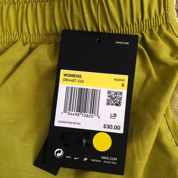 Women’s Nike Tempo Shorts - S - NEW WITH TAGS - Picture 6 of 6